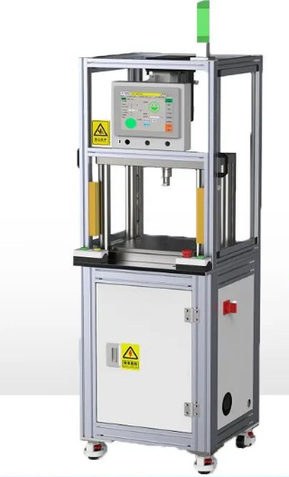 四柱精密伺服壓力機(jī)：智能制造的新星